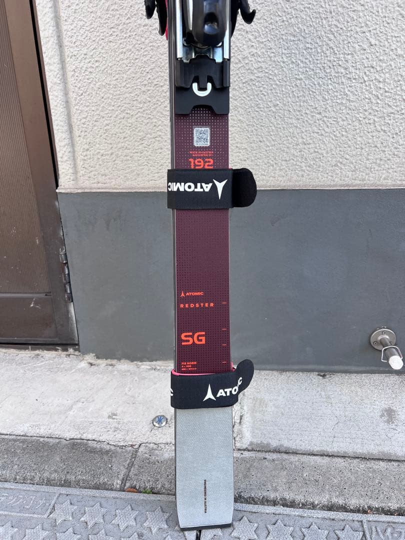 ATOMIC スキー板 192cm レッド/ブラック