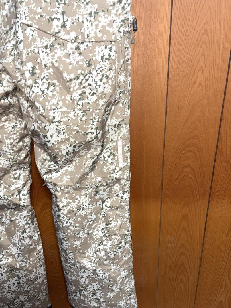 25-26 BURTON RESERVE ゴア 2L ビブパンツ　US：Lサイズ