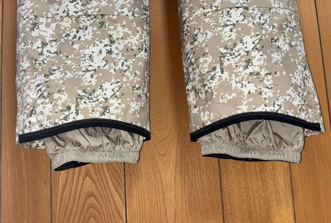 25-26 BURTON RESERVE ゴア 2L ビブパンツ　US：Lサイズ