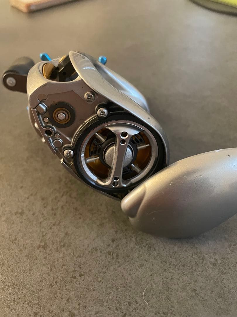 SHIMANO Matanium メタニウムMg 7 右ハンドル
