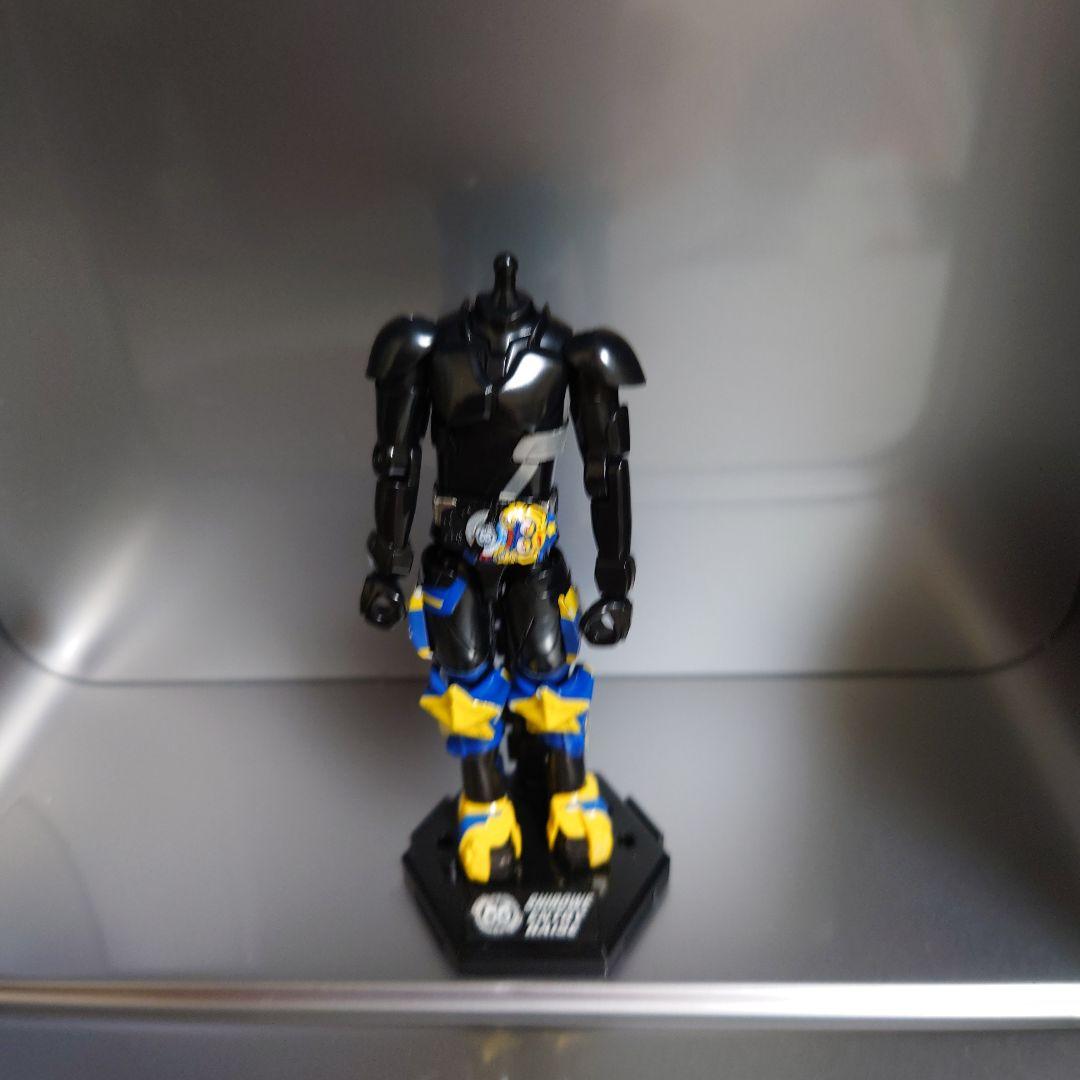 仮面ライダーギーツ 装動 12体＆アイテム等