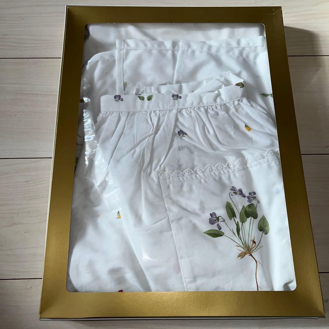 【新品未使用】2枚セット　  エプロン