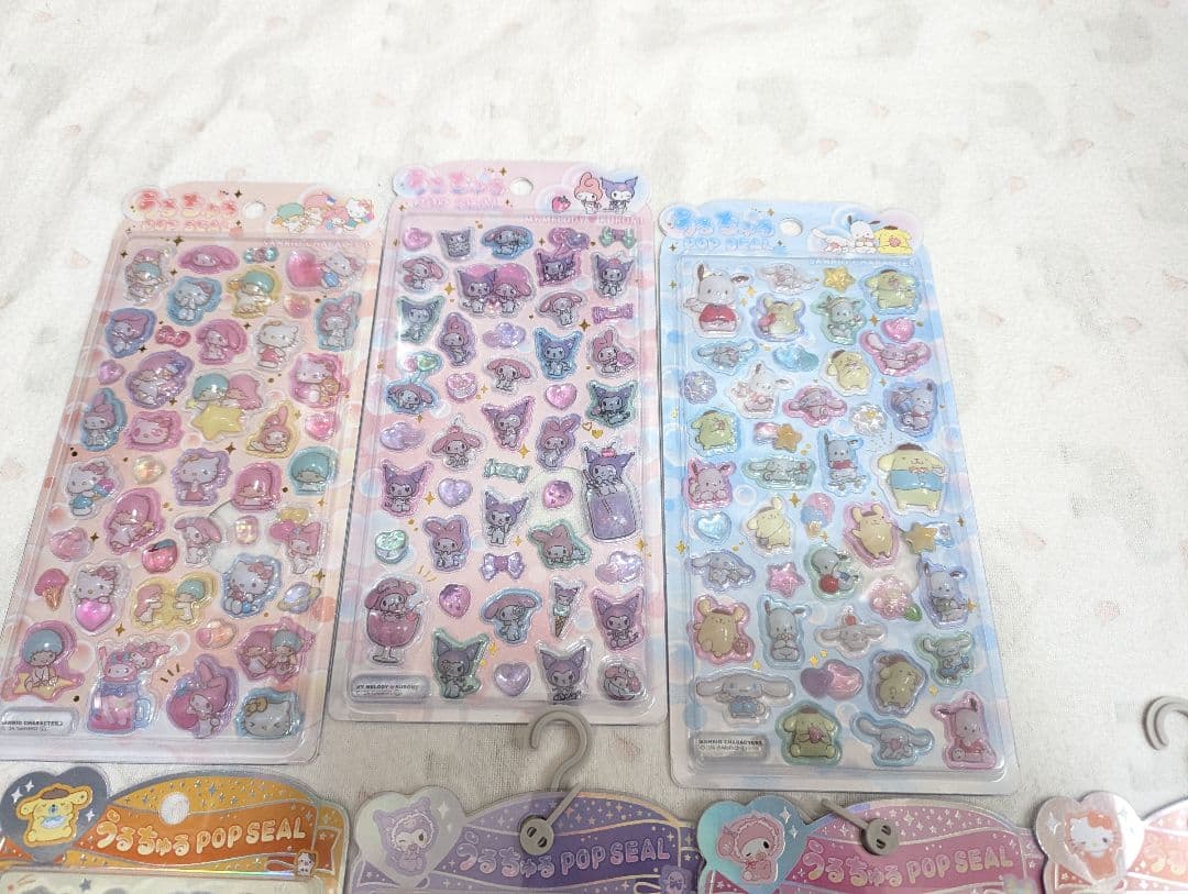 正規品　クラックス　サンリオ　うるちゅる　キティ　クロミ　マイメロ　プリン