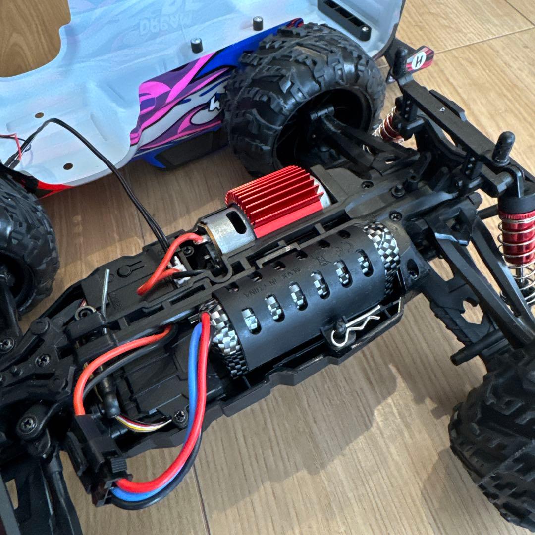 オフロード ラジコンカー