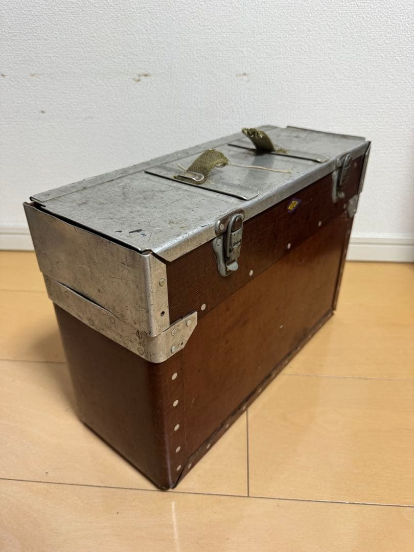 金属製　ミニタリー　ボックス