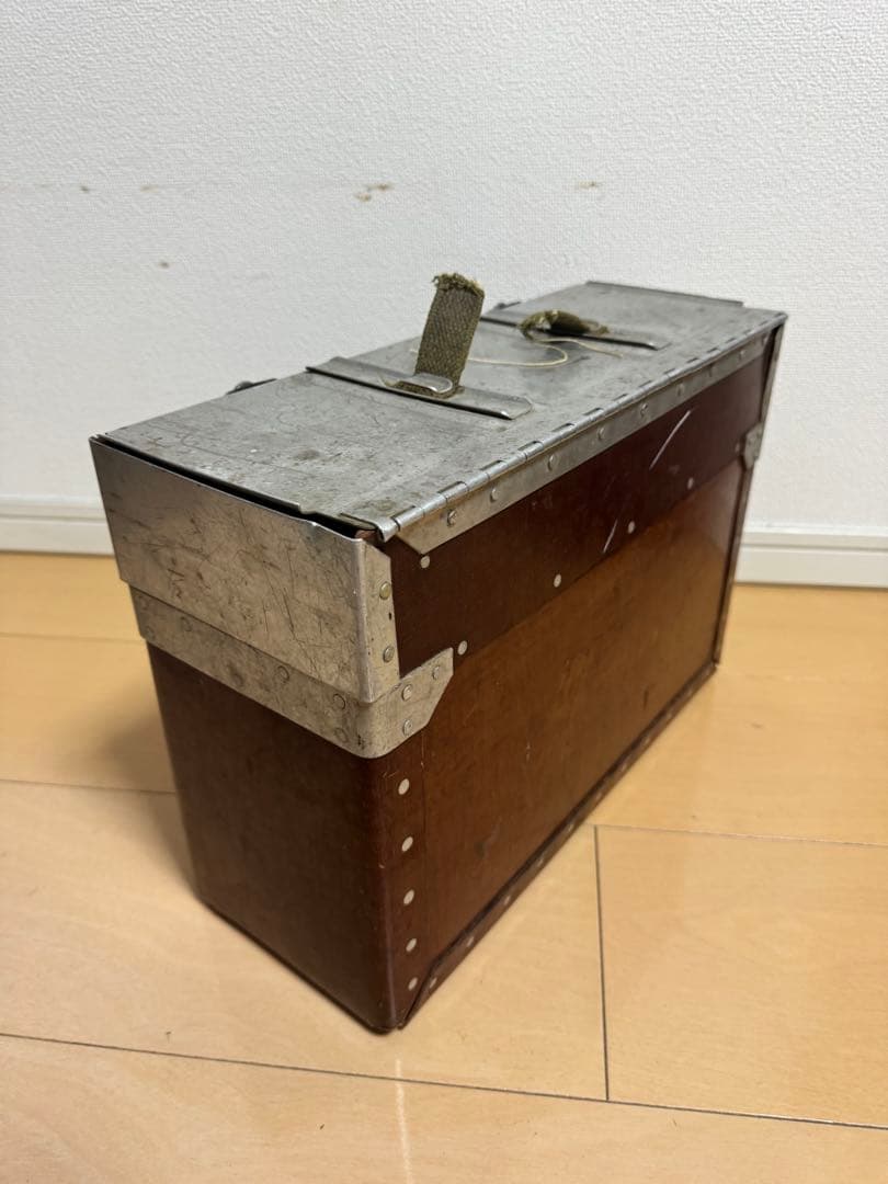 金属製　ミニタリー　ボックス