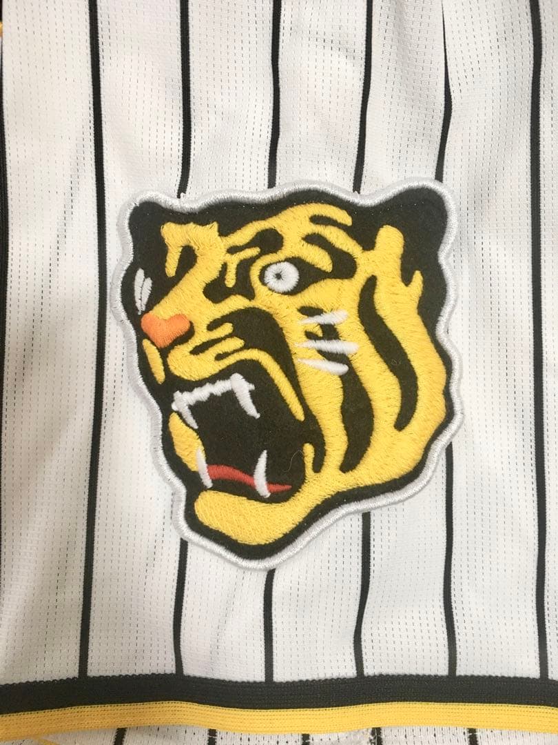 阪神タイガース　中野レプリカユニフォーム　Oサイズ