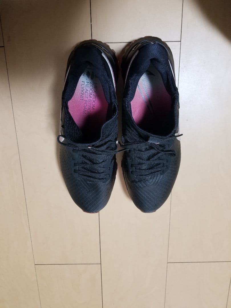 美品 NIKE(ナイキエアズーム)28cm 日本未発売