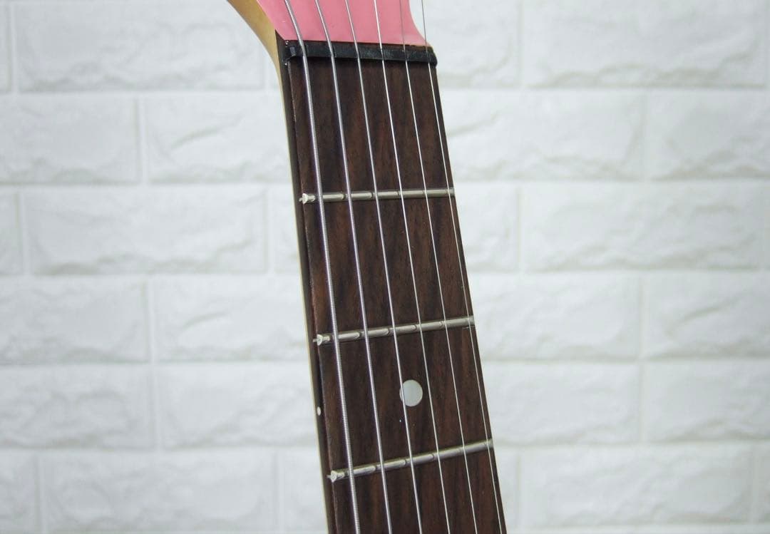 FERNANDES ZO-3HK Hello Kitty サンリオ コラボモデル