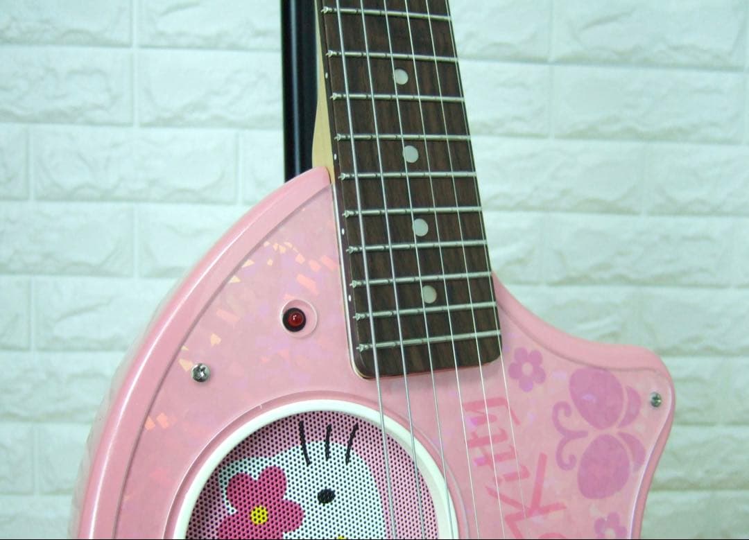 FERNANDES ZO-3HK Hello Kitty サンリオ コラボモデル