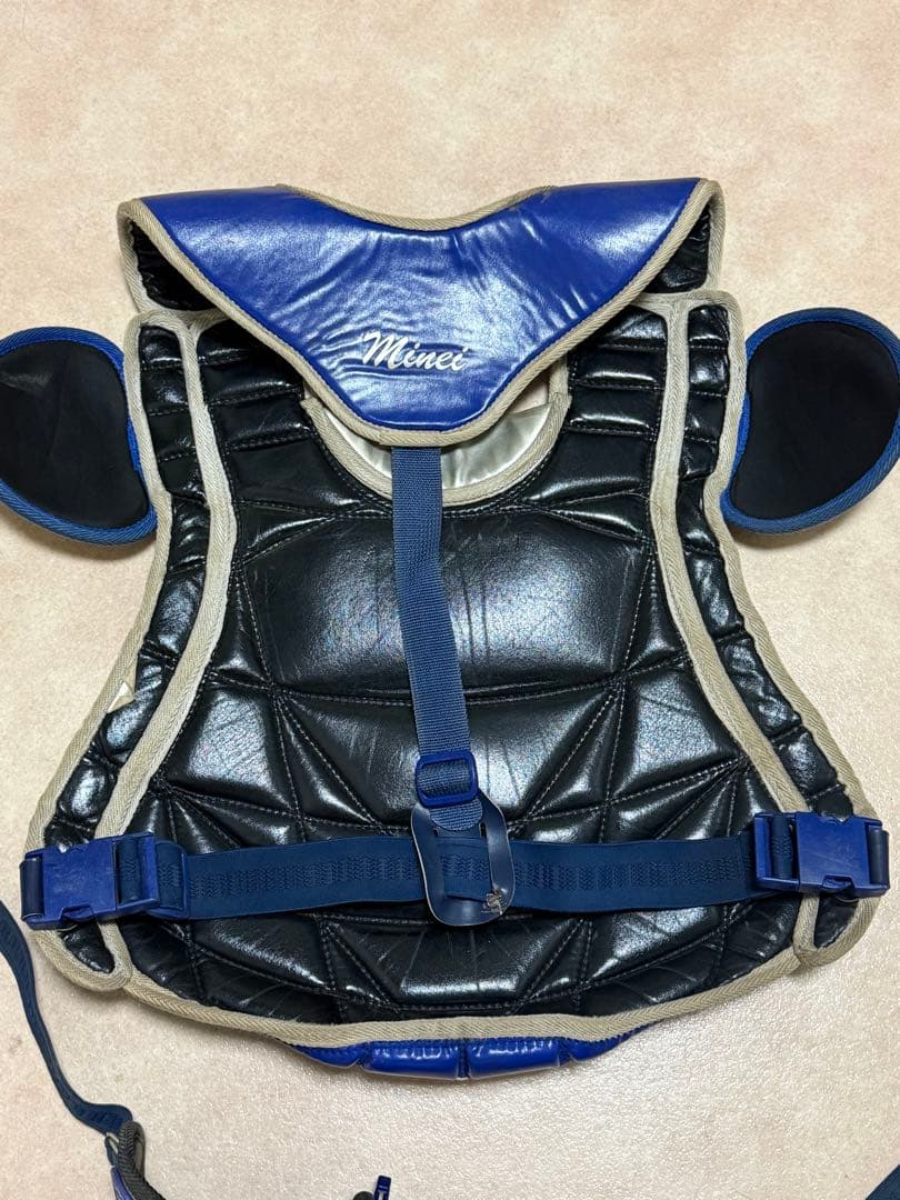 キャッチャー防具 ZETT