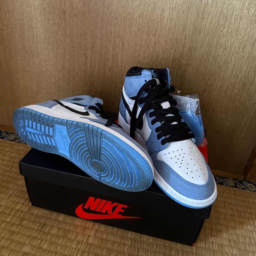 Nike GS Air Jordan 1 High ユニバーシティブルー