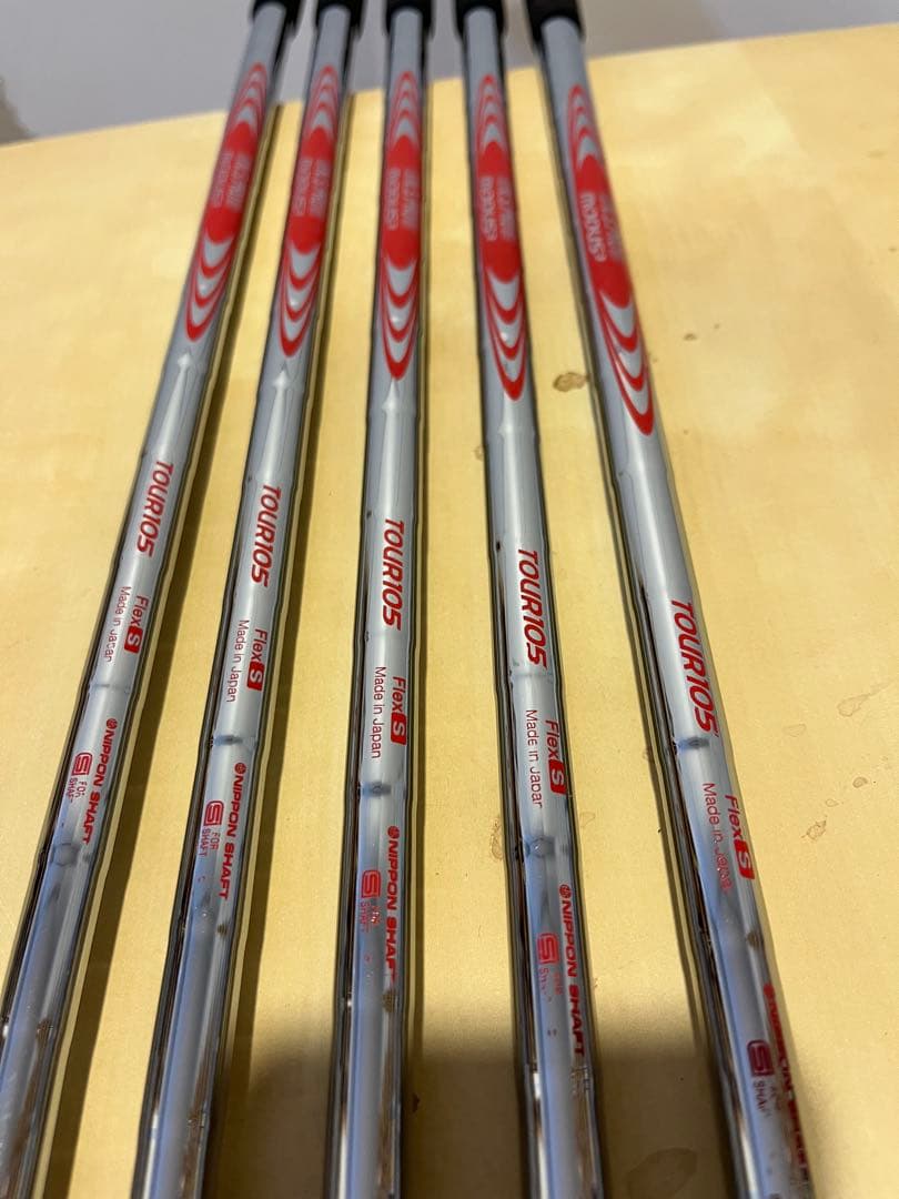 明日まで値引き　オノフ クロ アイアン 2024 #6〜PW モーダス105