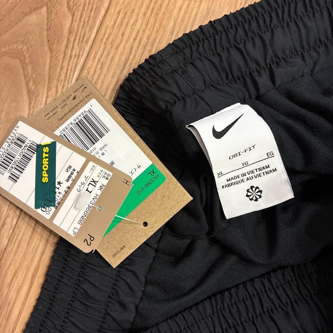 【新品タグ付】Nike ルーズフィット　XL ジャージパンツ