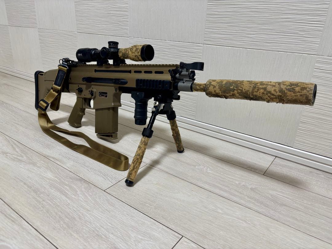 東京マルイ SCAR-H 次世代電動ガン QUASARカスタム グロック26付