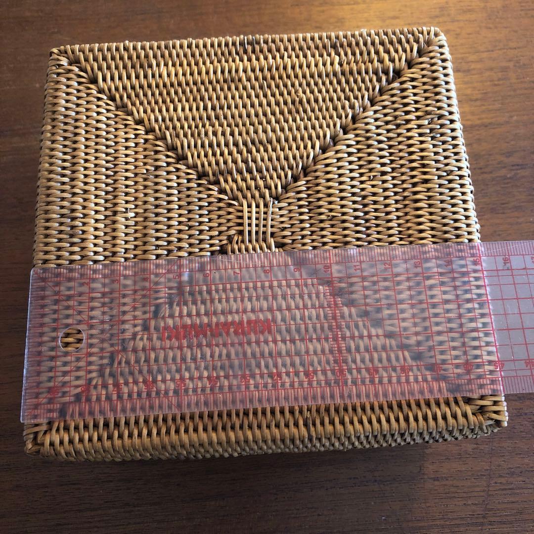 アタ　蓋付きボックス　サイズ　約15×15×10cm