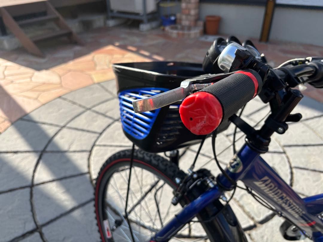 BRIDGESTONE24インチ　キッズサイクル青黒　 直接受け渡し
