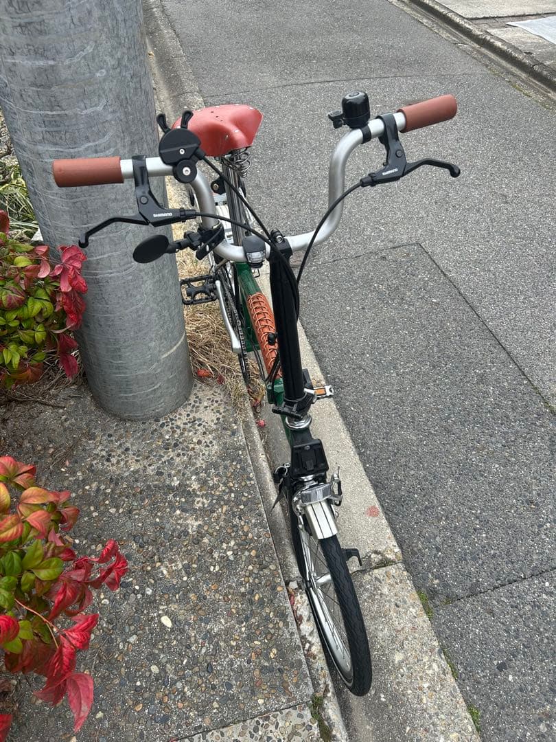 ブロンプトン　ミニベロ　小径車　自転車　イギリス　折りたたみ