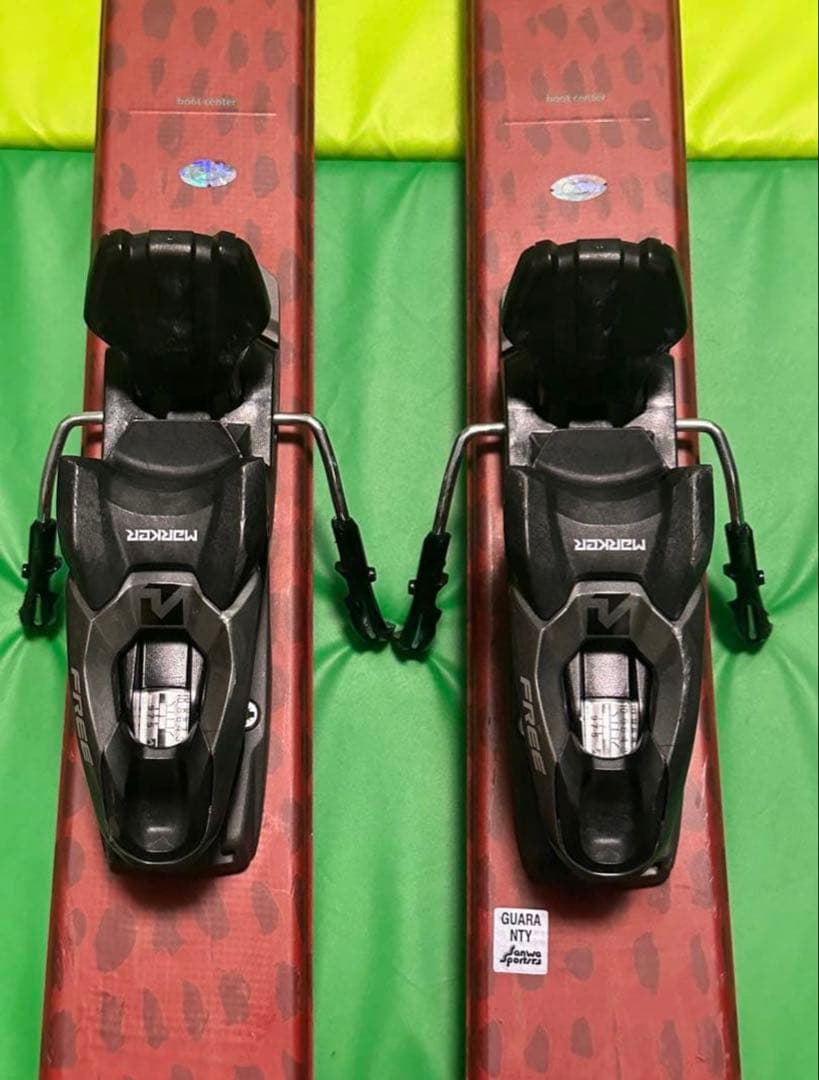 スキー Volkl BASH 81 Skis with Bindings TwinTip