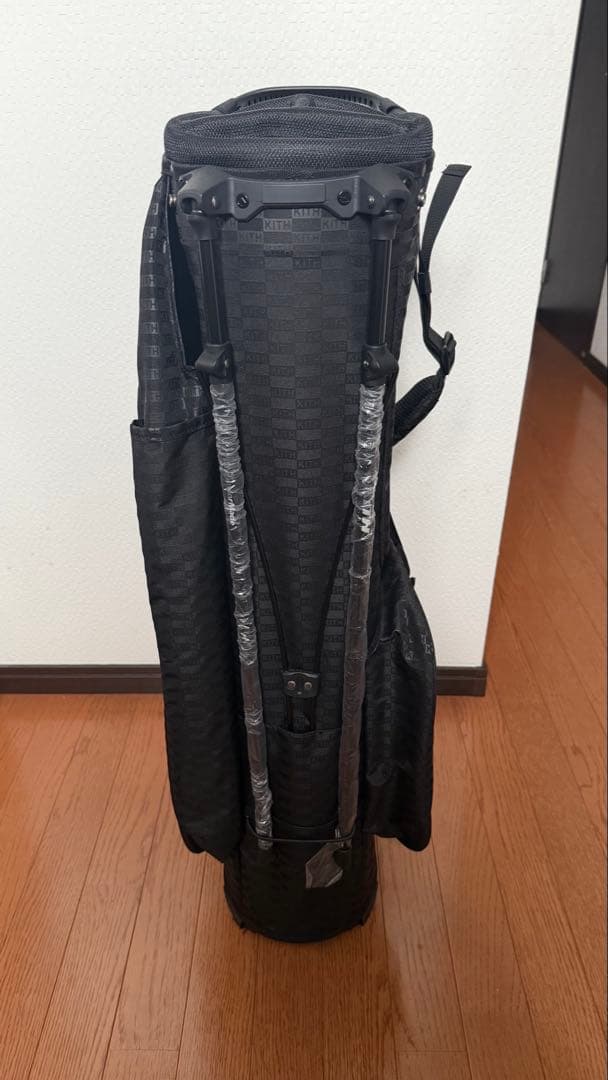 ゴルフバッグ・キャディバッグ Kith for TaylorMade FlexTech Stand Bag