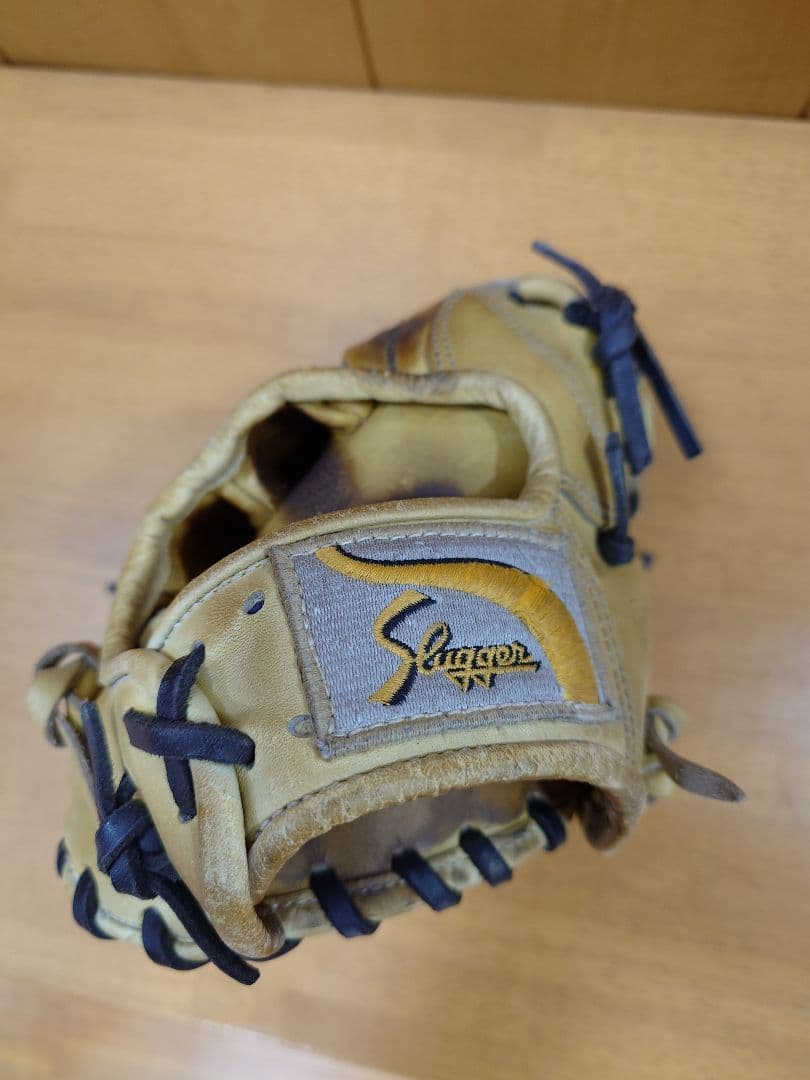硬式グローブ 内野手用 久保田スラッガー　さらに値下げしました