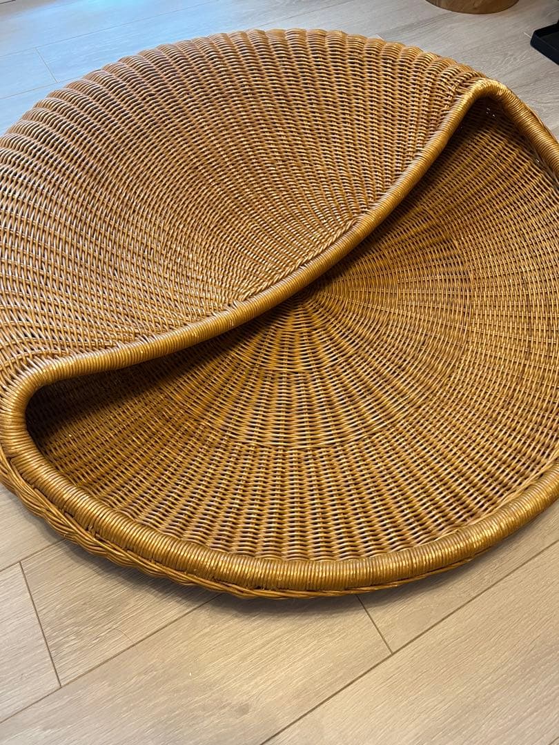展示品 IDEE イデー POD ラタン 座椅子 あぐら