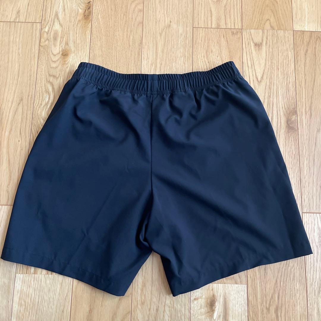 アシックス　レディスショートパンツＭ　未使用品