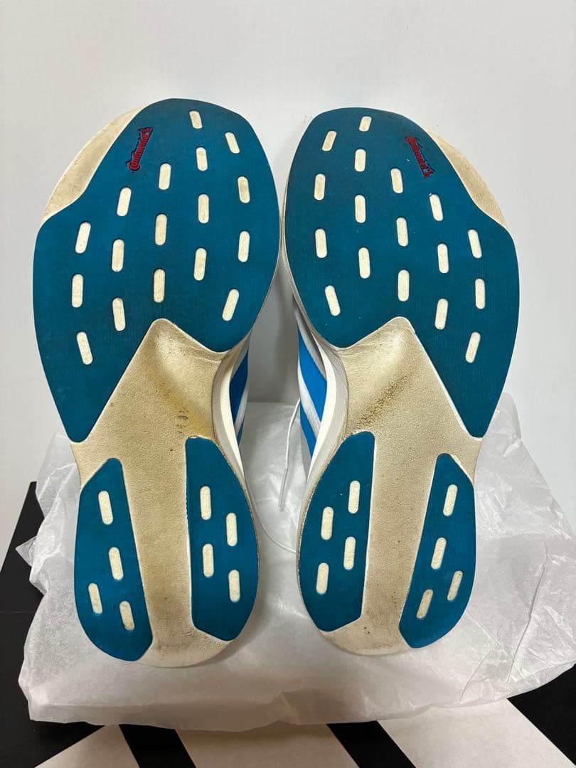 ＊ADIZERO EVO SLランニングシューズ　27.5センチ