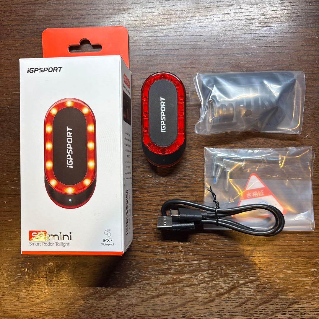 ほぼ新品　iGPSPORT レーダー　SR mini