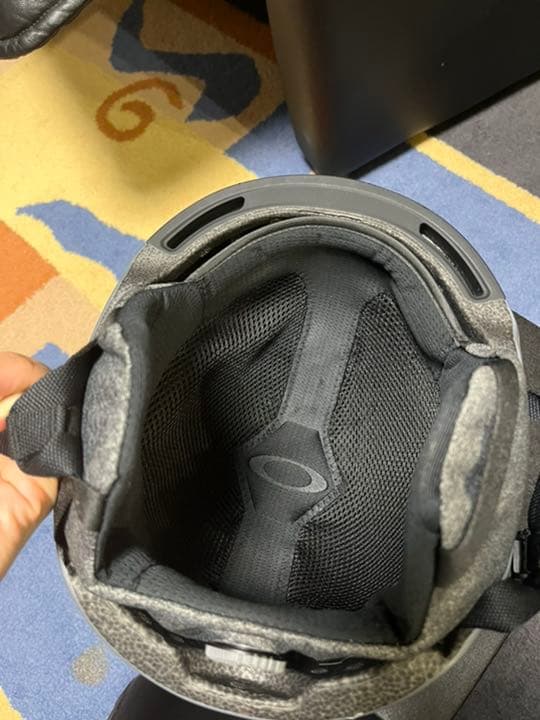 OAKLEY ヘルメット　MOD1 箱付き