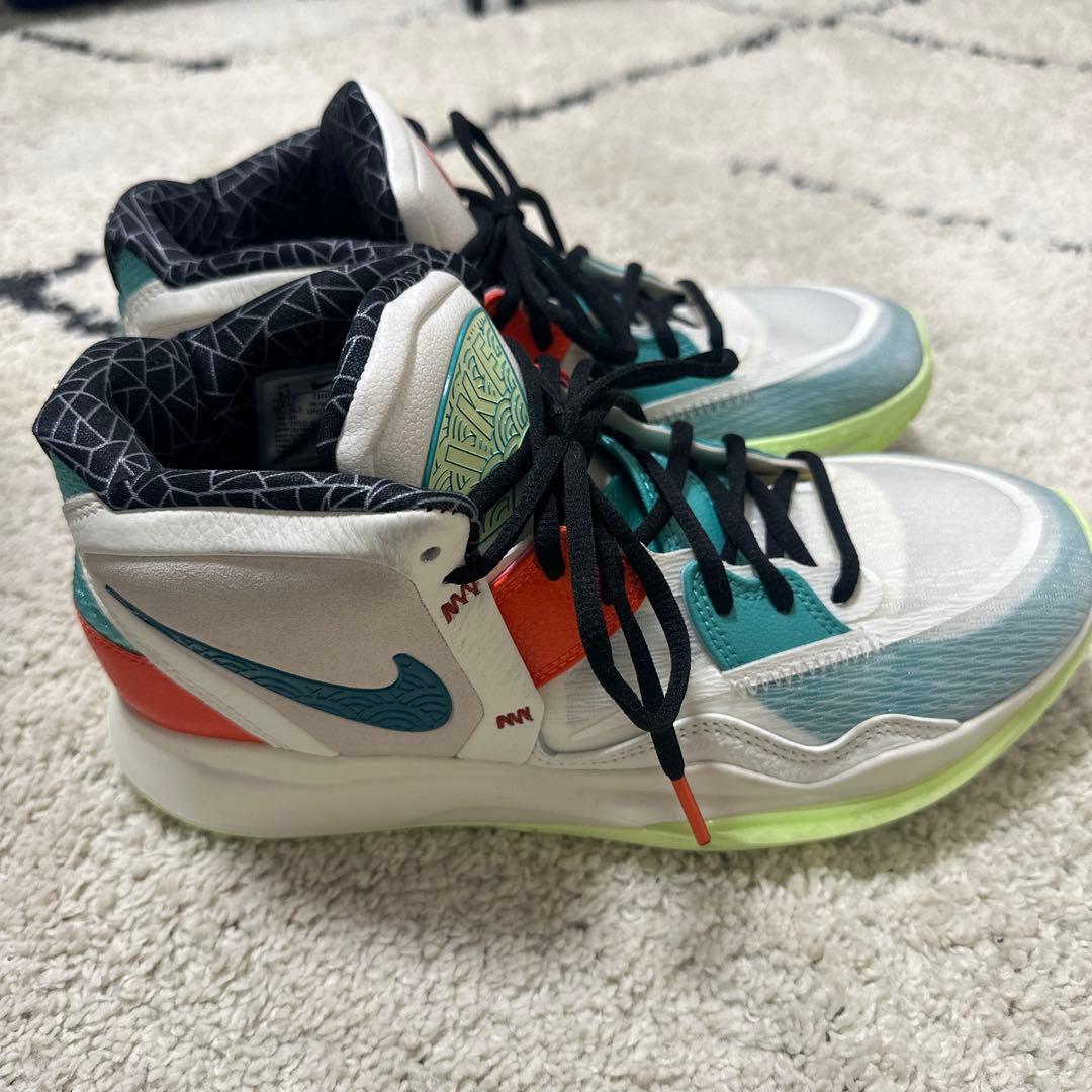 NIKE （ナイキ）KYRIE 8 INFINITY