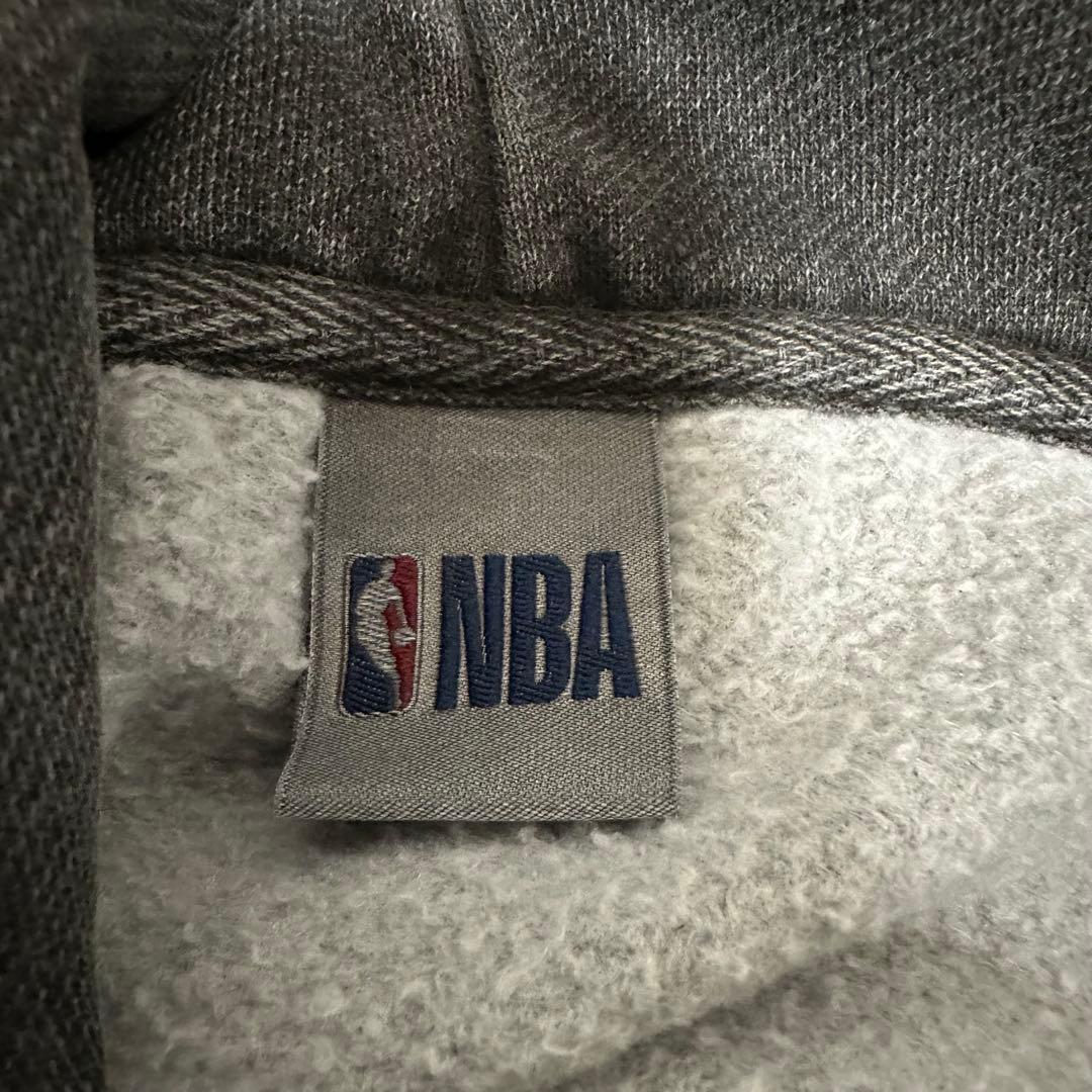 EMMA CLOTHES NBA 別注 ボストンセルティックスロゴ刺繍パーカー