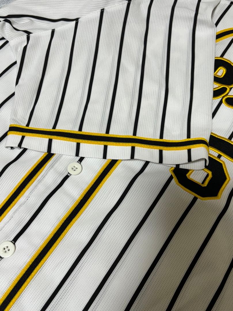 阪神タイガース 近本光司 2018-2021 レプリカユニフォーム Oサイズ