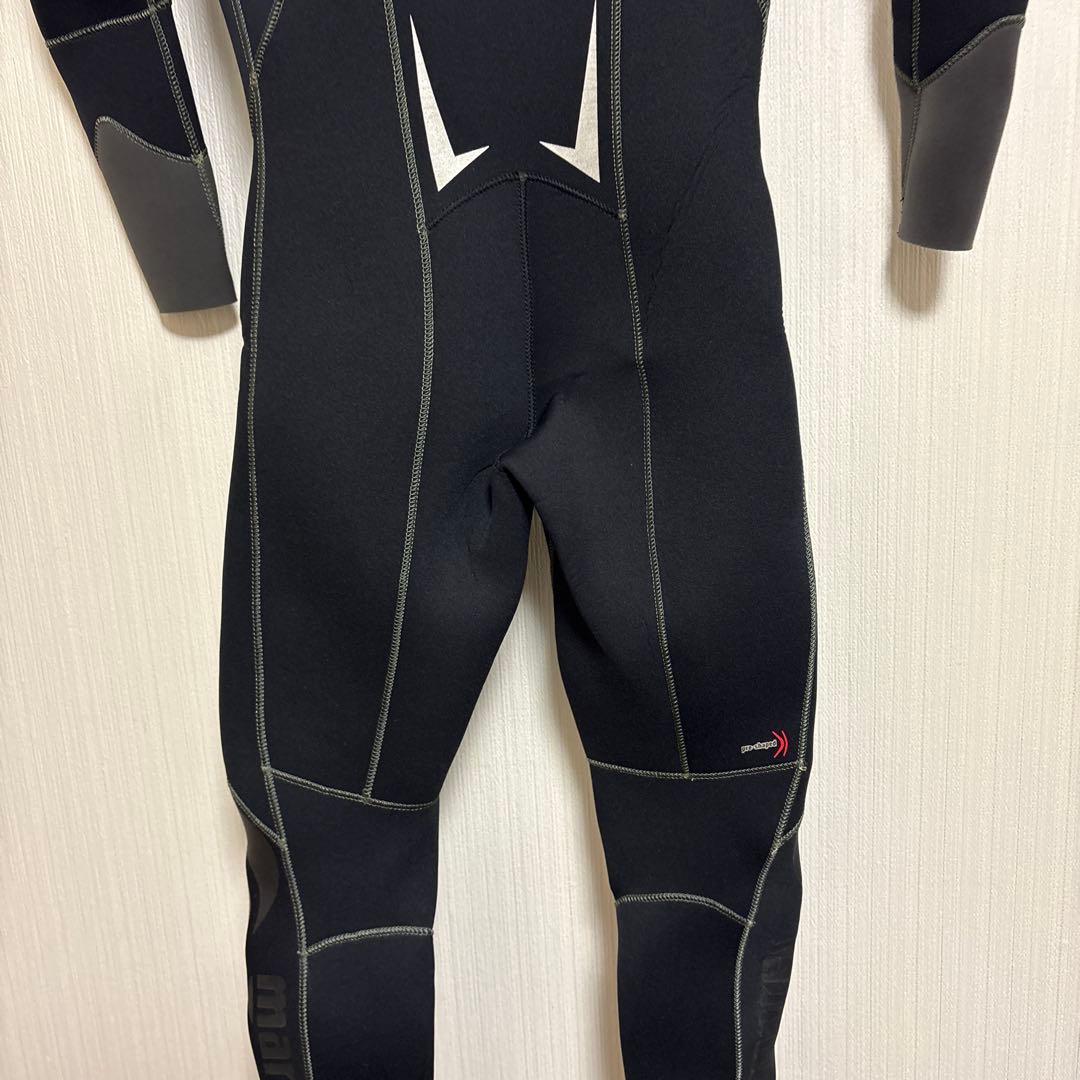 mares 5mm ウェットスーツ　170cm 70kg程度　ブラック レッド