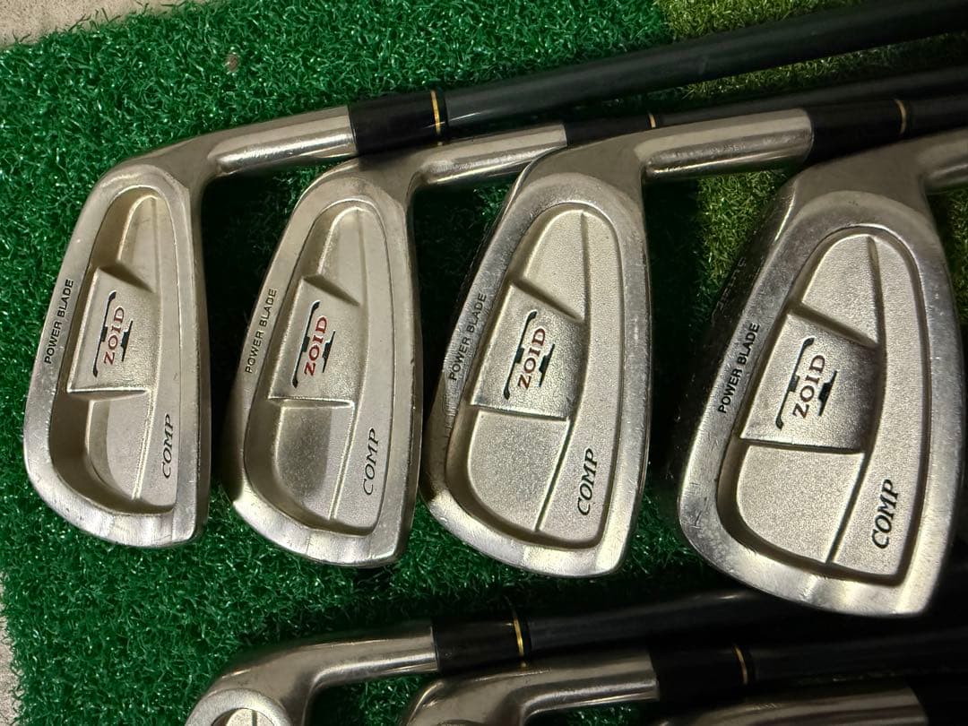 MIZUNO T-ZOID comp、PRGR zoom C4 、zoom F