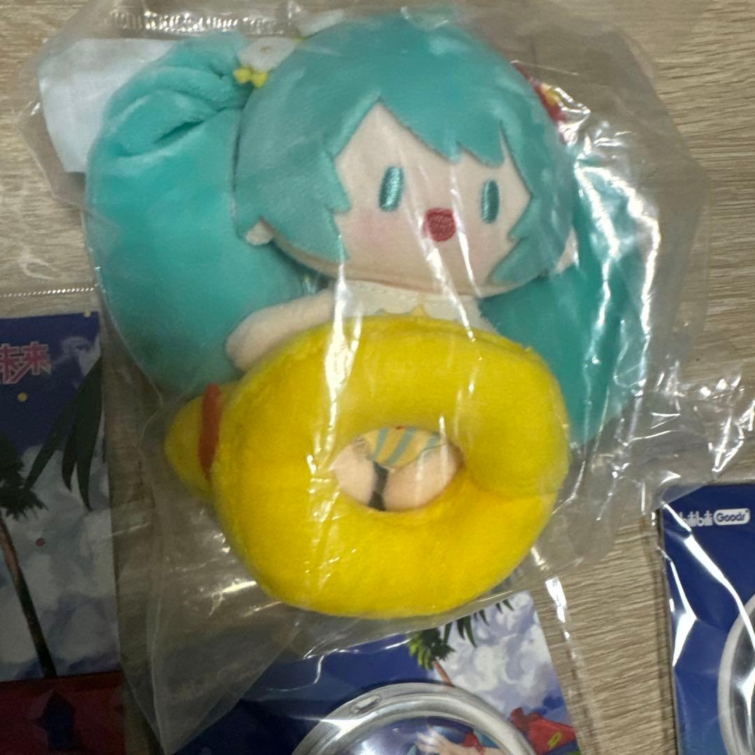 初音ミク　水着　事前販売　4点セット