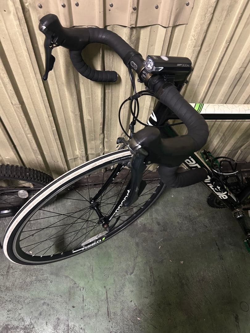 札幌直接のみ　ロードバイク　Cannondale キャノンデール　グリーン