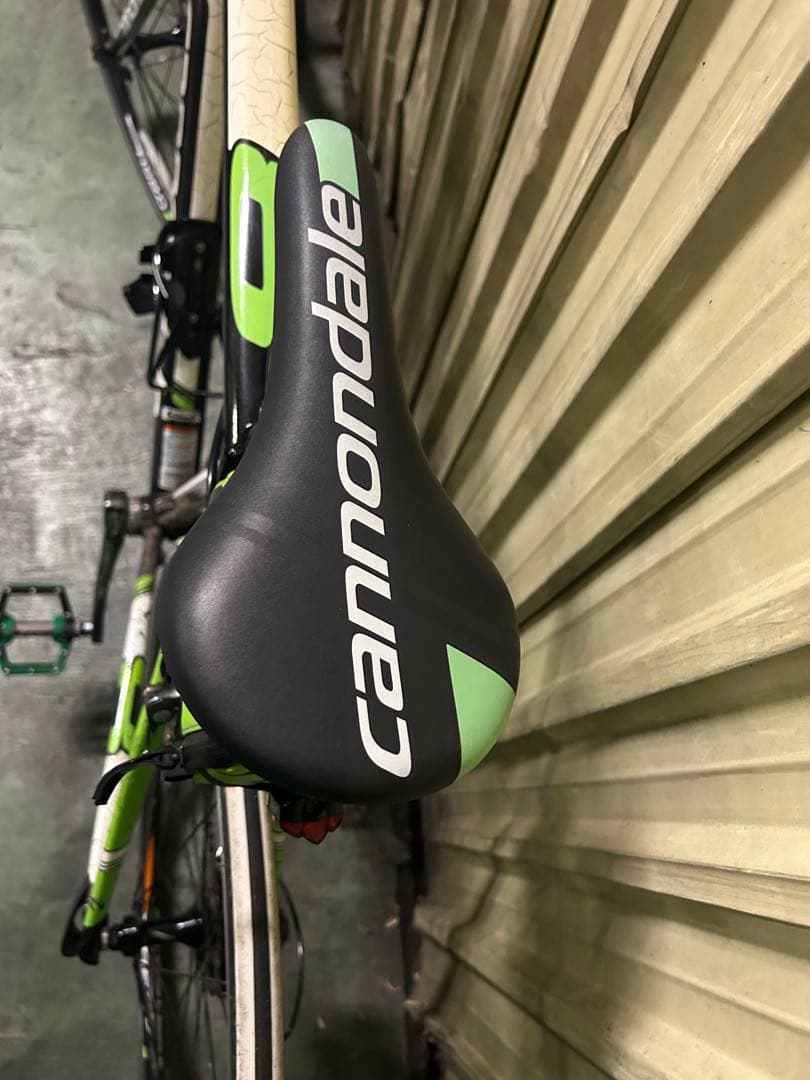 札幌直接のみ　ロードバイク　Cannondale キャノンデール　グリーン