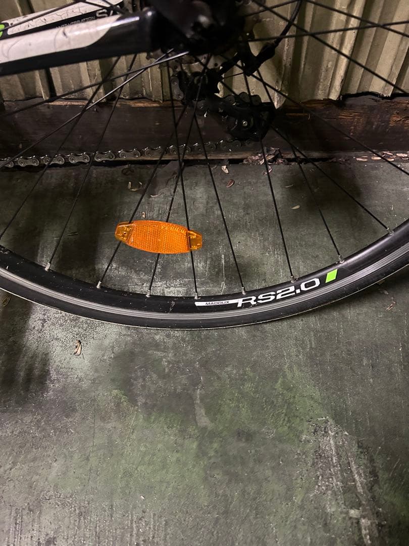札幌直接のみ　ロードバイク　Cannondale キャノンデール　グリーン