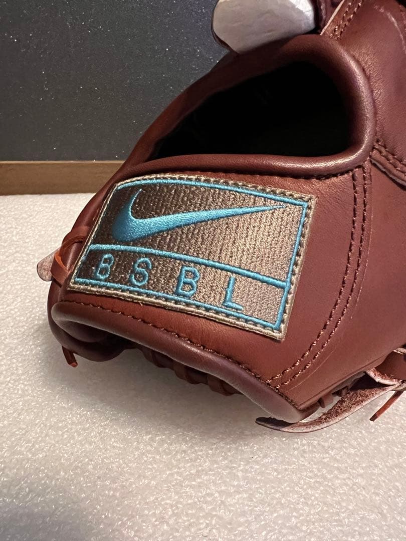 ★希少 新品 廃盤★ ナイキ NIKE 軟式 投手 ピッチャー タグ付き 未使用