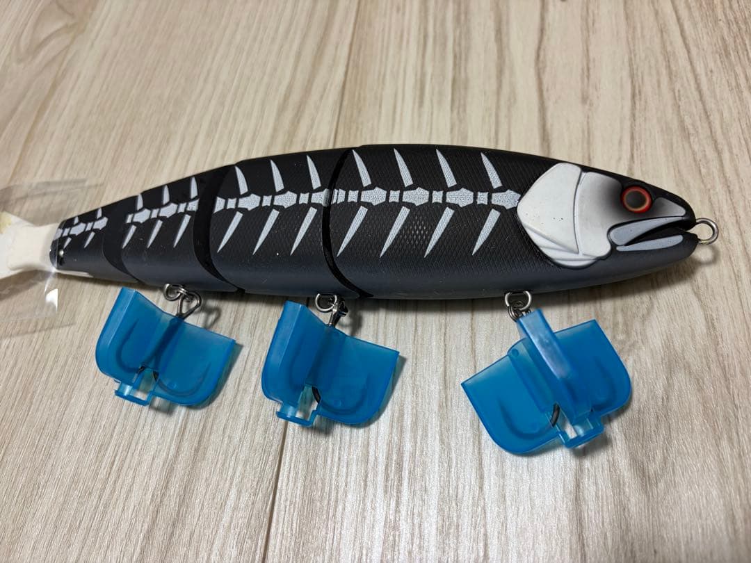 マドネス　バラム 300 問屋限定カラー　サタンブラックボーン　スペアテール付き