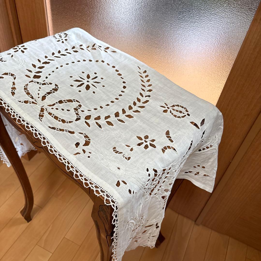 フランス　アンティーク　棚飾り布　レース生地　リネン　手刺繍
