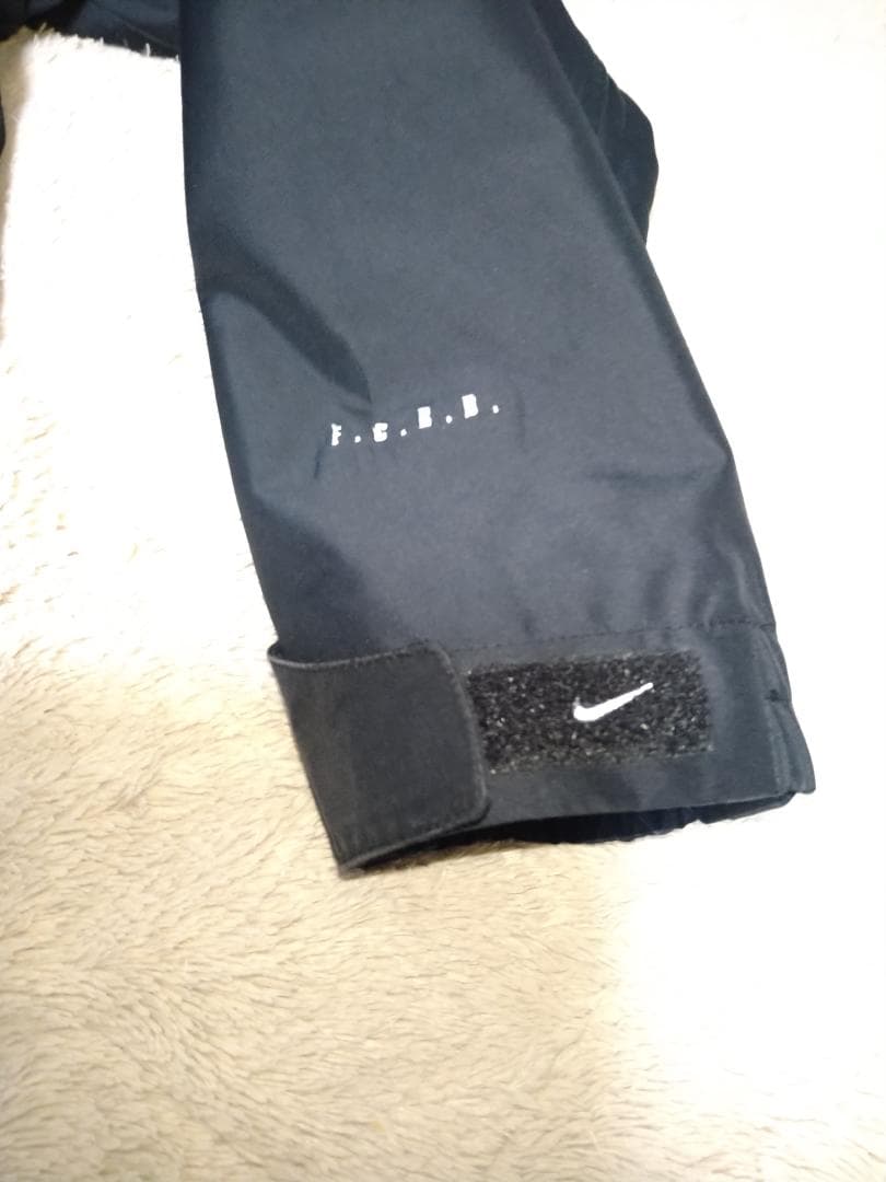 Nike F.C.R.B　ブリストル　ブラック　ウィンドブレーカー
