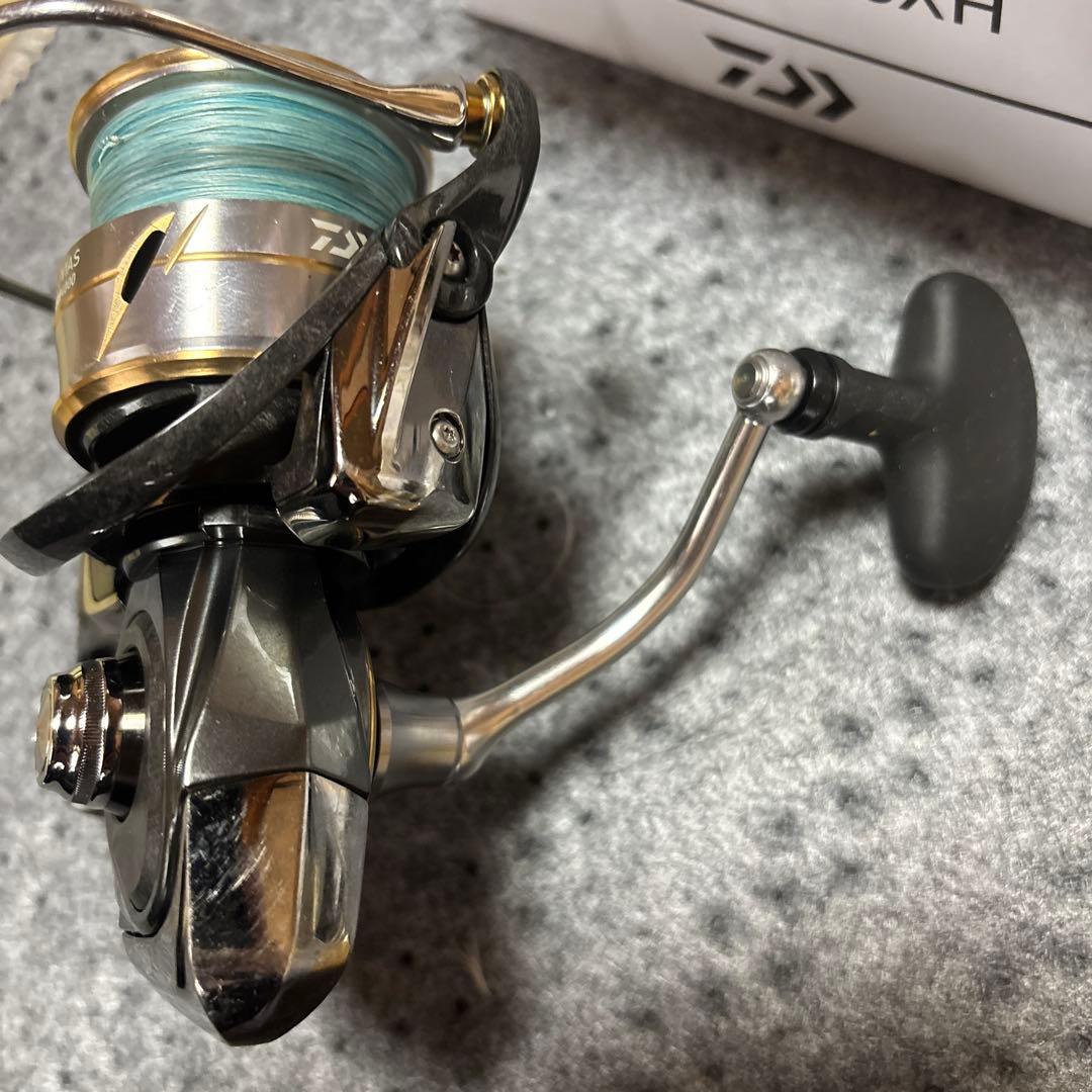 DAIWA LUVIAS LT 4000-CXH スピニングリール