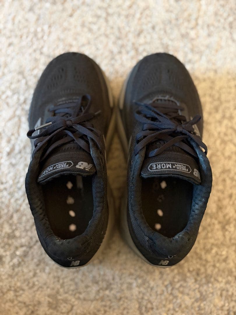【美品】New Balance Fresh Foam X More v5