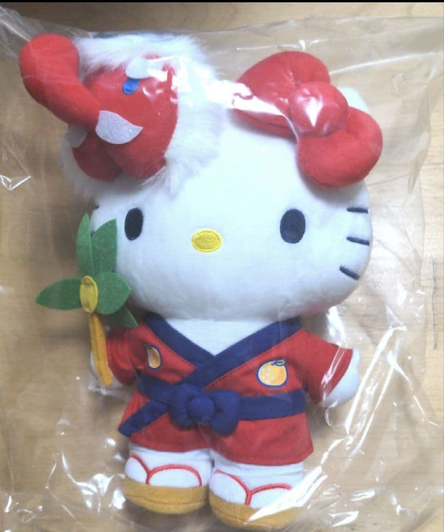 非売品　新品未開封　ハローキティ 天狗　ぬいぐるみ　ご当地　由良町　ふるさと納税