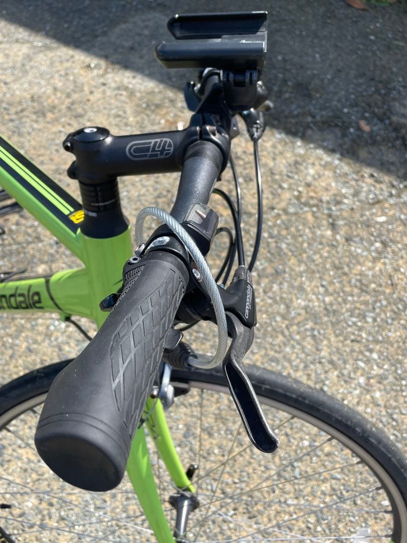cannondaleフラットバーロード CAAD8