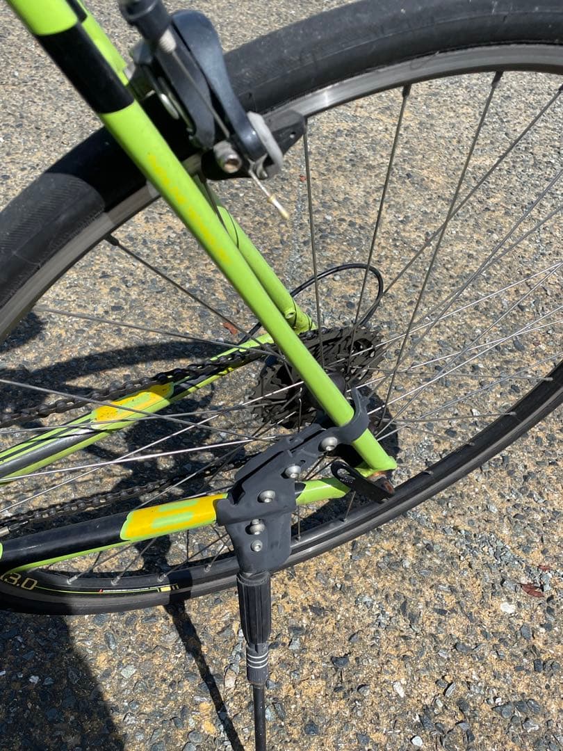 cannondaleフラットバーロード CAAD8