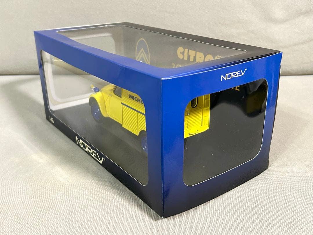 ノレブ1/18 絶版希少シトロエン2CV ミシュランサービスバンミニカー