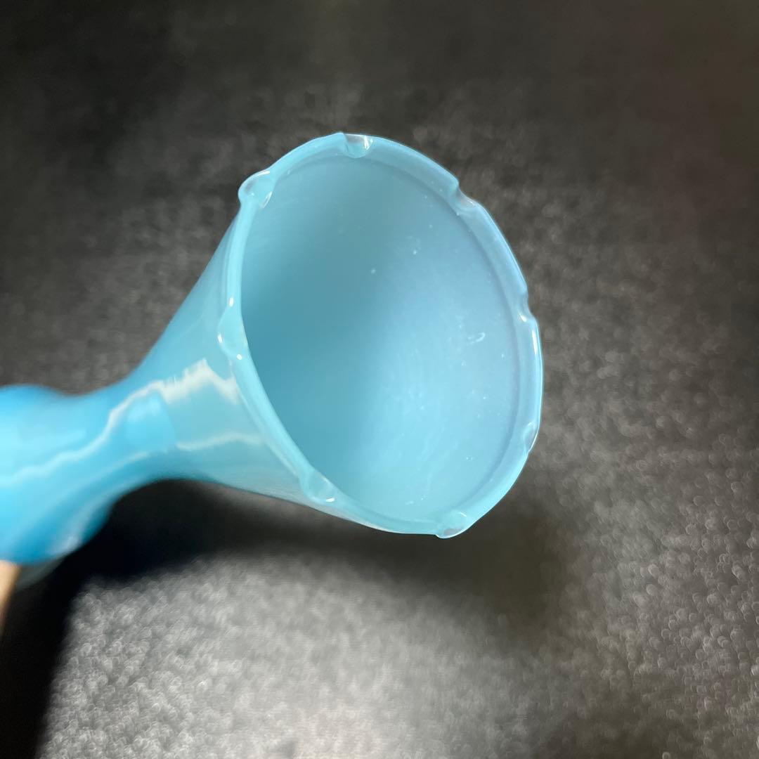 イタリア製 ミルクガラス フラワーベース 水色 ヴィンテージ 花瓶